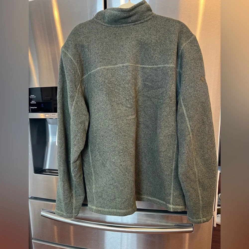 Men's Green Half-Zip‎ Sweater North Face